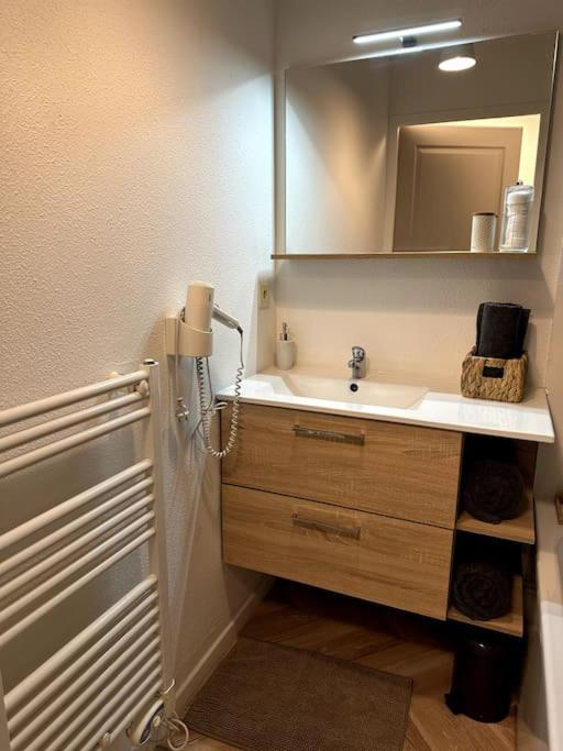 בסאנקון Appartement Cosy Avec Balcon Et Piscine מראה חיצוני תמונה